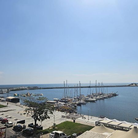 Blue Marina Sea View Apartment Mangalia Exterior photo